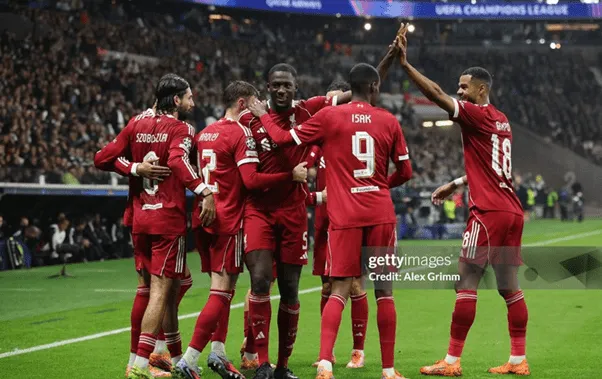 liverpool-gap-khung-hoang-2-min_11zon